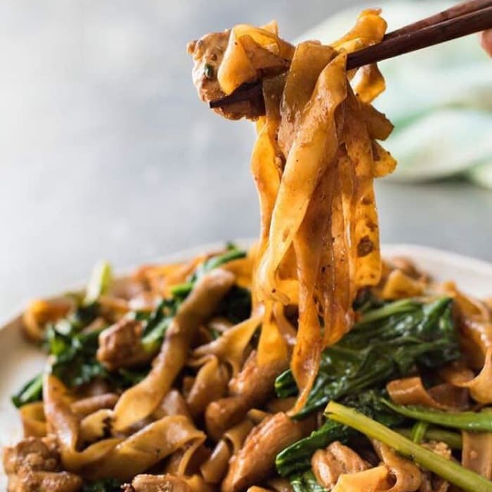 Pad See Ew, a Thai dish